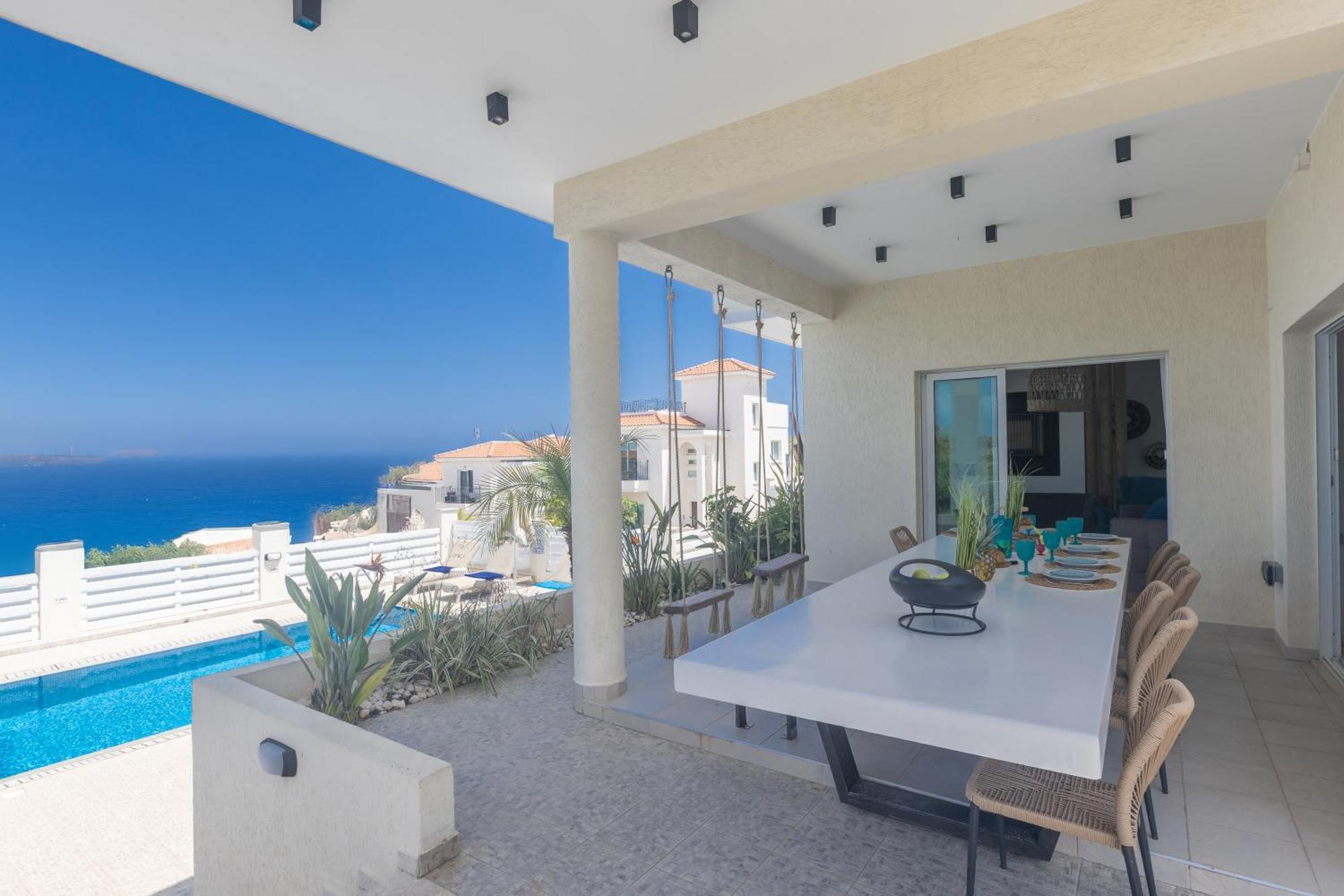Romeo & Juliet Villa *