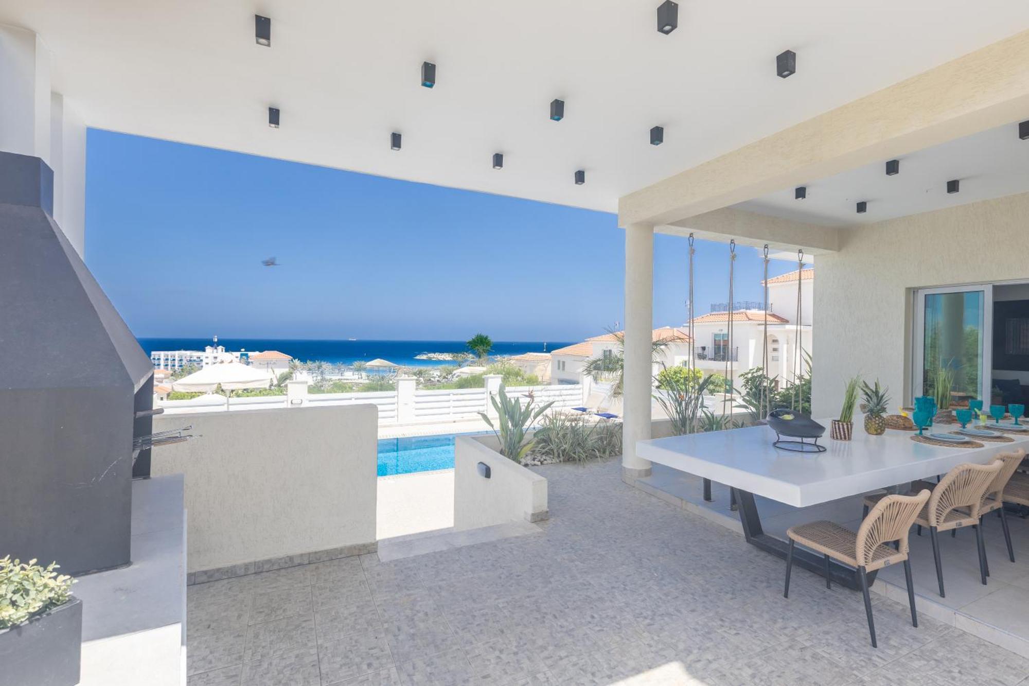 Romeo & Juliet Villa Protaras