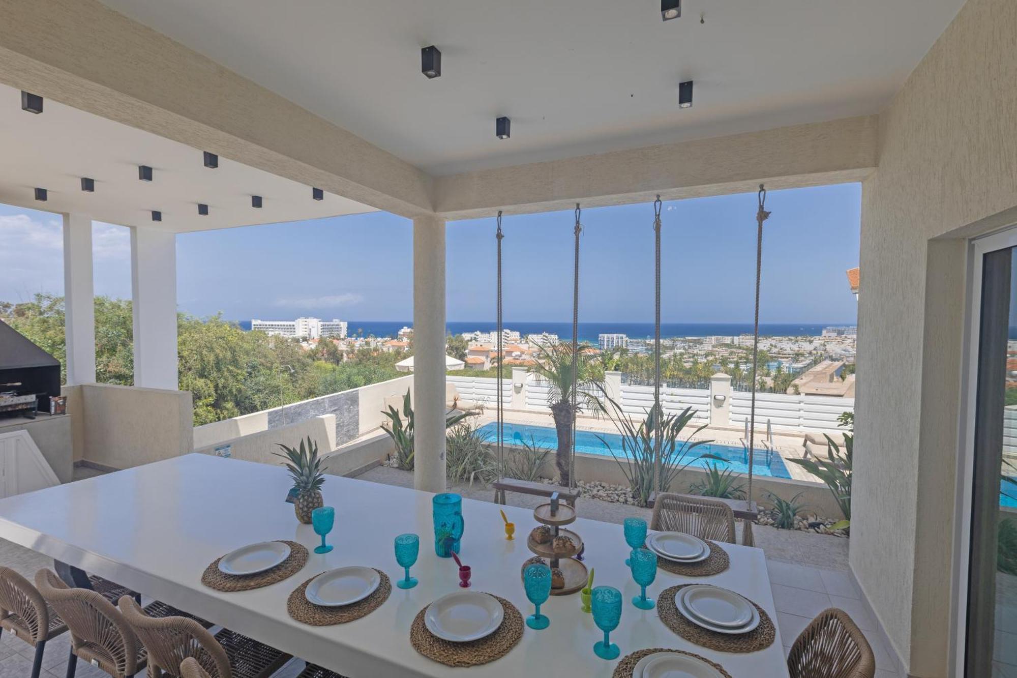 Romeo & Juliet * Protaras